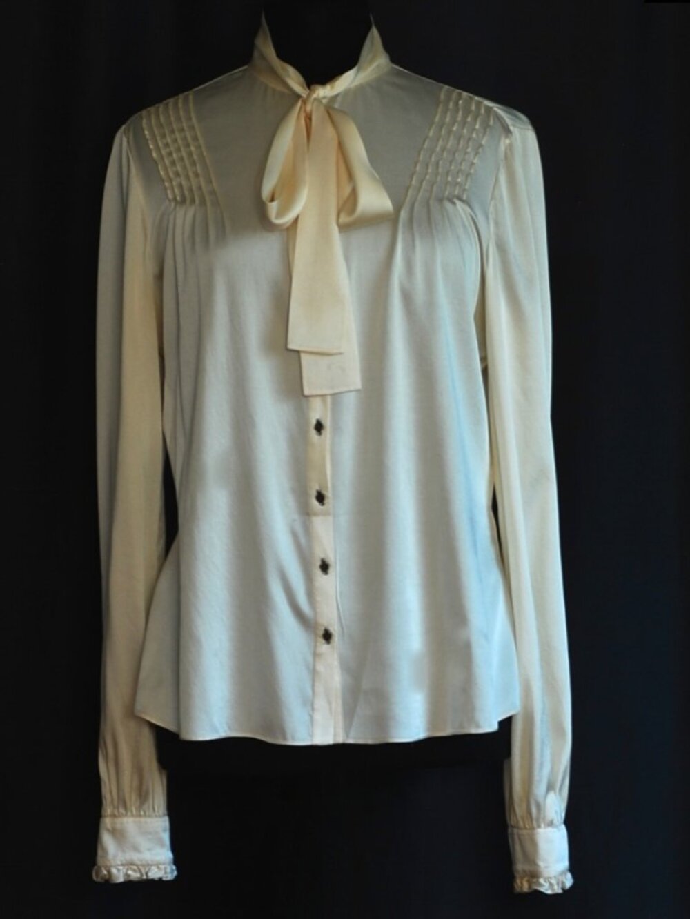 Signature Saks Fifth Avenue 1990's Ivory Silk Blouse - Hong Kong